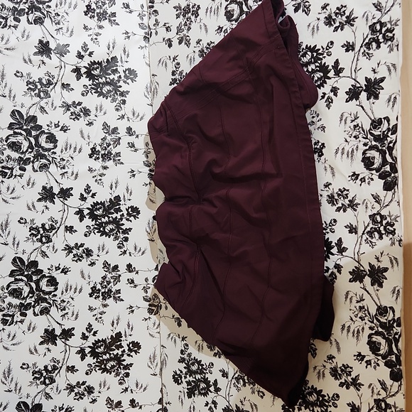 Lululemon skirt a89 - Picture 3 of 13